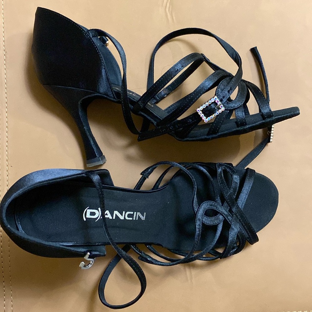 Danc’in By Marcelo Ruggiero dancing sjoes (size 41 euro/10.5 US)